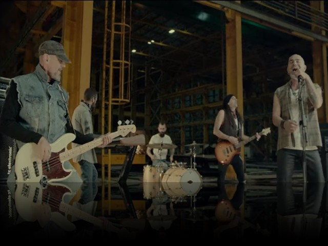 Yüksek Sadakat - Beklediğim Ne Varsa Sensin